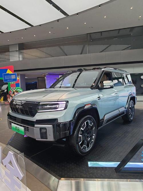 广州111比亚迪方程豹硬派越野的爆款，英菲尼迪35周年与你共成长